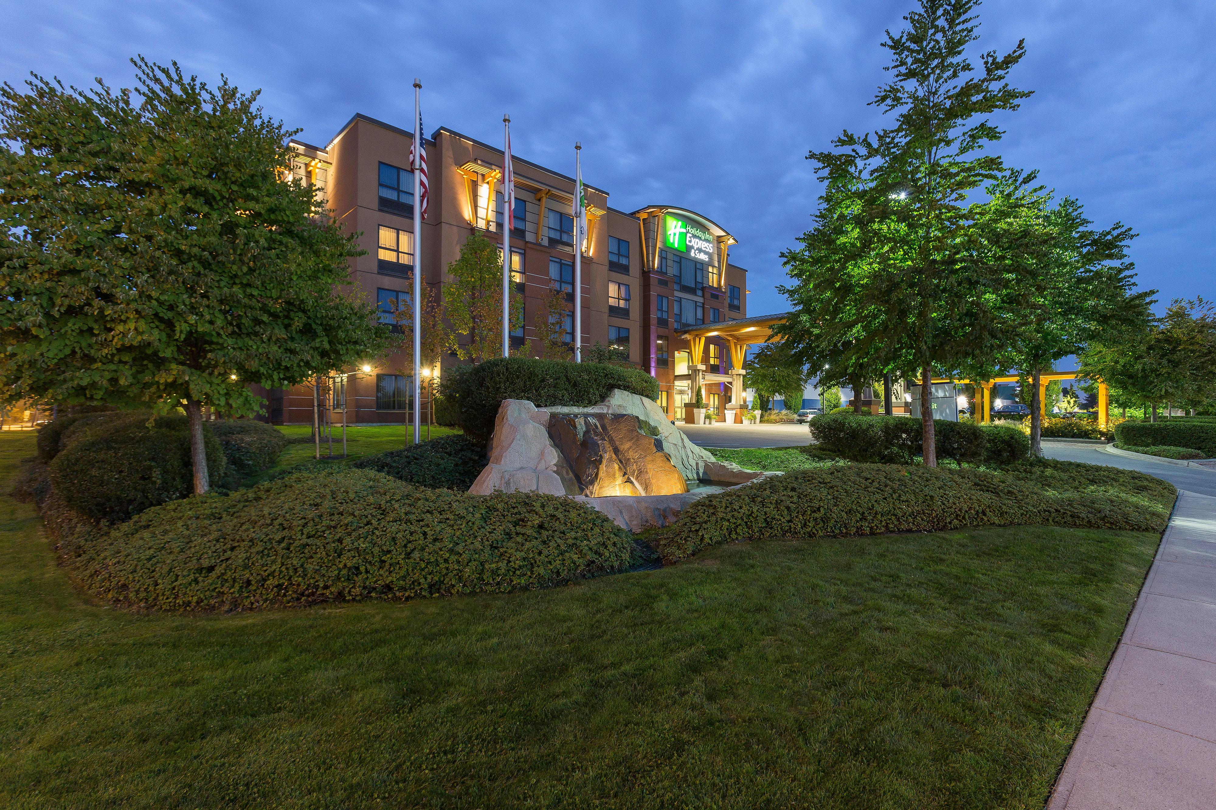 Holiday Inn Express & Suites Riverport Richmond By Ihg Luaran gambar