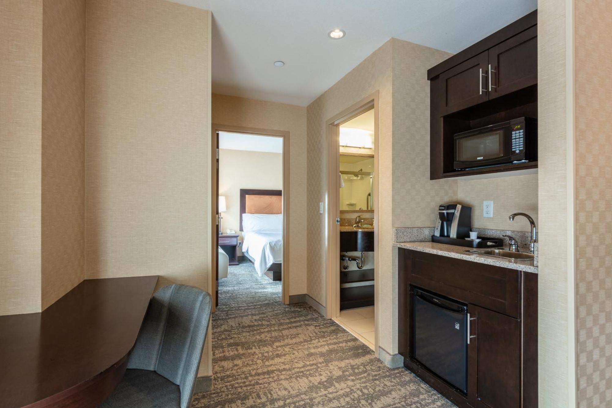 Holiday Inn Express & Suites Riverport Richmond By Ihg Bilik gambar